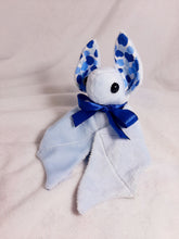 Cargar imagen en el visor de la galería, Murcielago corazones