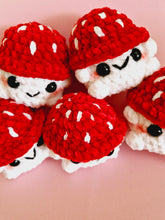 Cargar imagen en el visor de la galería, Mushroom
